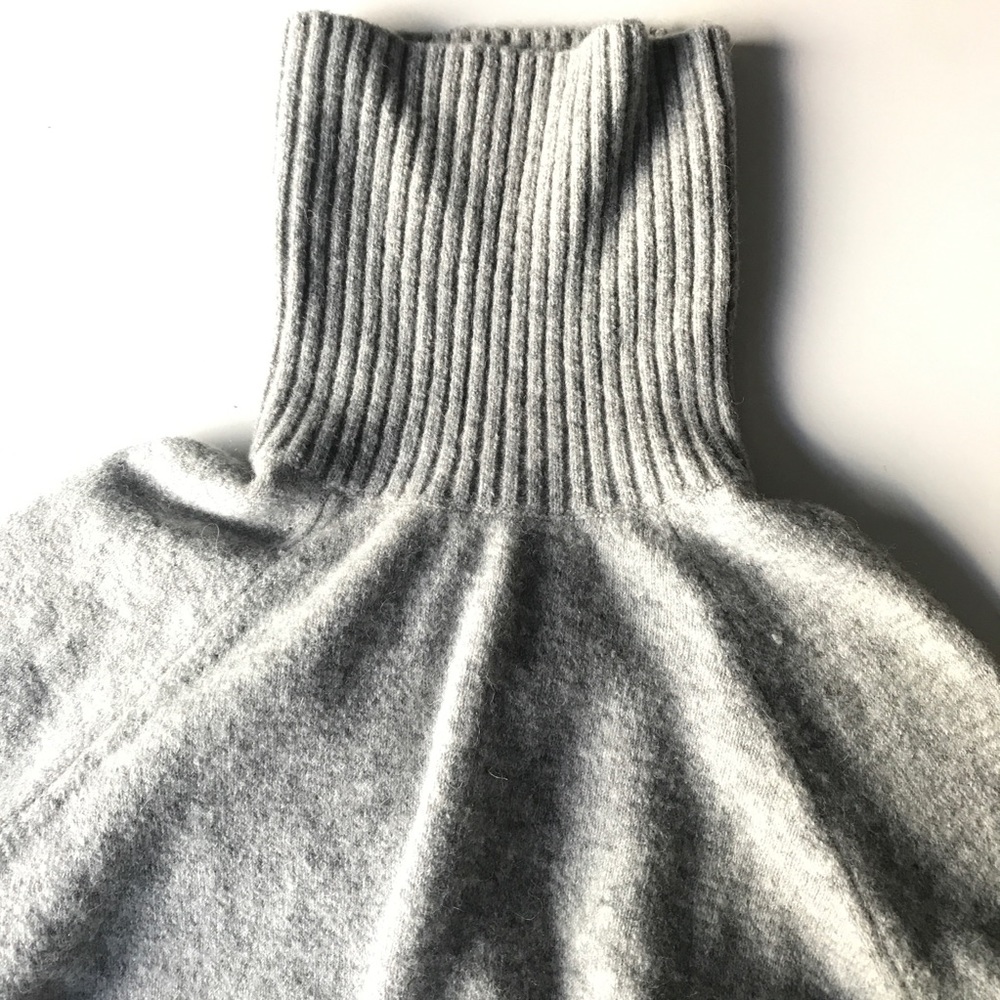 J Crew Turtleneck sweater in supersoft yarn Grey XXS - Picture 5 of 11